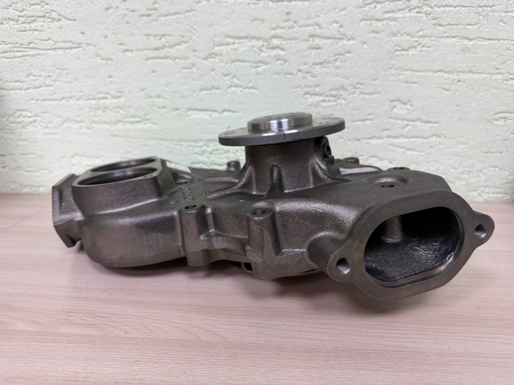 Комплект водяного насоса с металлической КамАЗ 5490, Mercedes-Benz Axor / Mercedes-Benz A4572002701