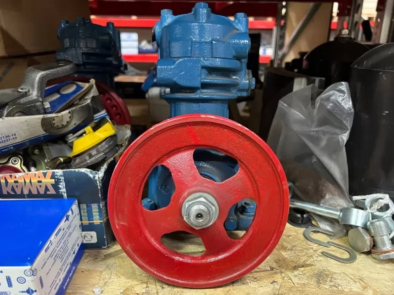 Компрессор 2-х цилиндровый МАЗ, КРАЗ, УРАЛ, БЕЛАЗ (со шкивом) / Аурида Паневежио 16-3509012