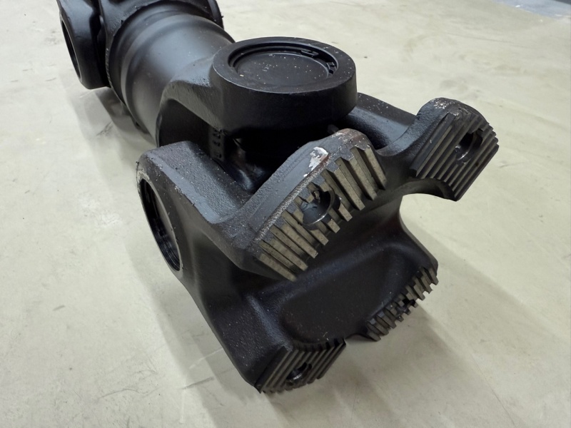 Вал карданный основной L 477mm (между КПП и РК) КамАЗ 6522 (45104-2202003-90) / TIRSAN SC.93655.02.02